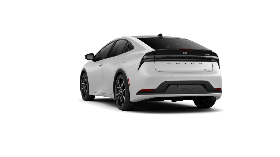 2026 Toyota Prius Plug-in Hybrid XSE Premium - Photo 6