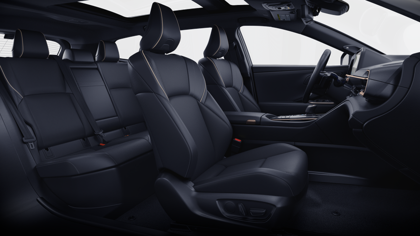 2026 Toyota Crown Signia Limited - Photo 31