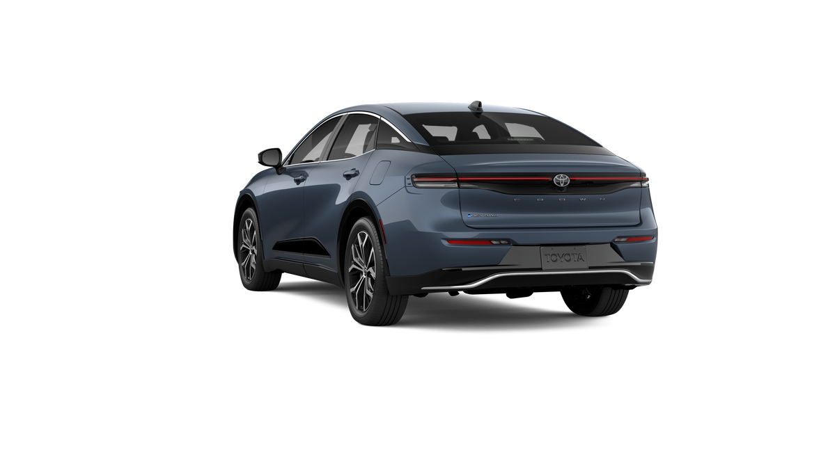 2027 Toyota Crown XLE - Photo 4