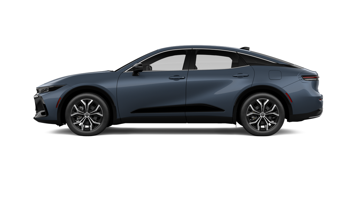 2027 Toyota Crown XLE - Photo 3