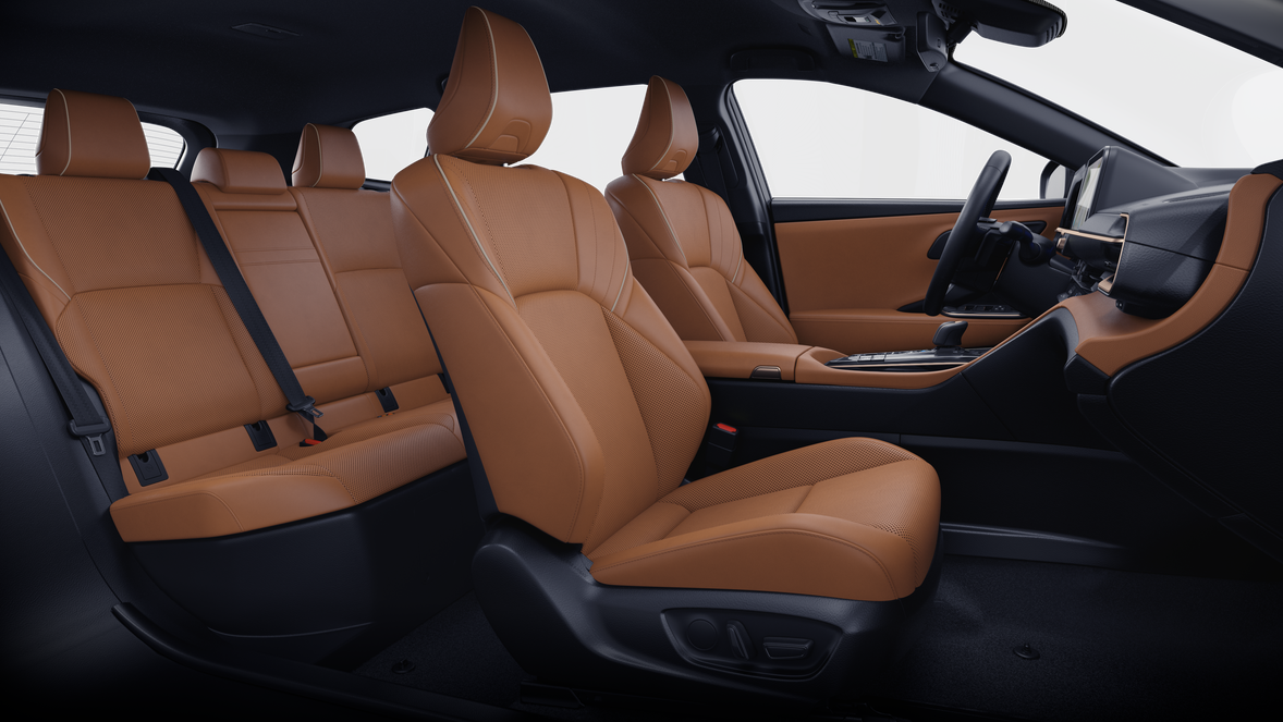 2026 Toyota Crown Signia XLE - Photo 28