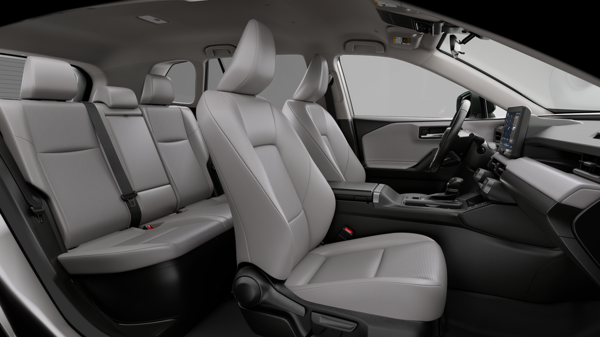 2026 Toyota RAV4 XLE - Photo 28