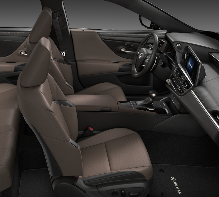 2025 Lexus ES 300h photo 7
