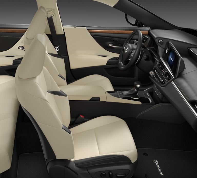 2025 Lexus ES 350 photo 5