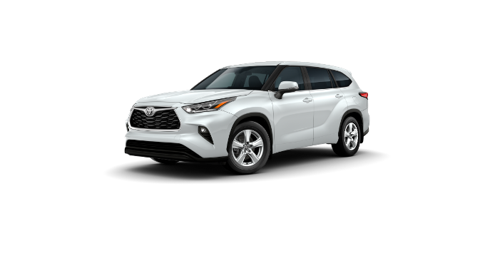 New 2022 Toyota Highlander LE in Greeley, CO