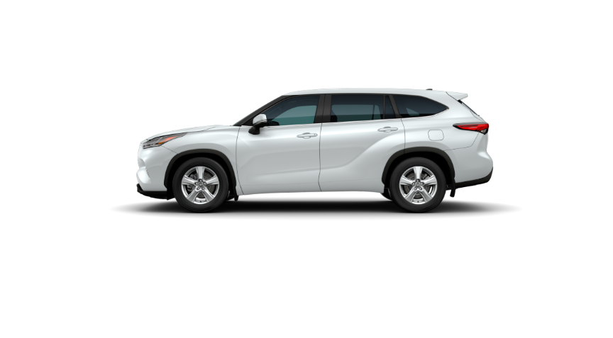 New 2022 Toyota Highlander LE in New Rochelle, NY