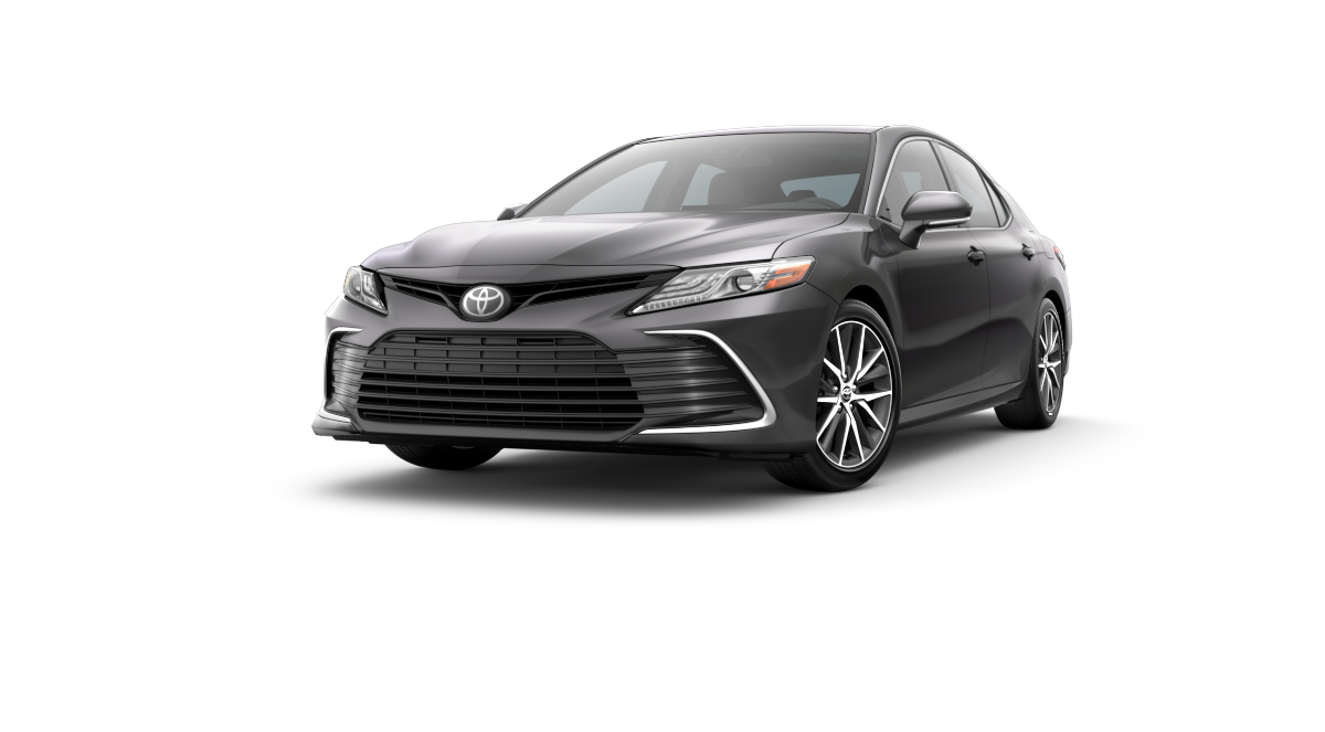 2017 Toyota Camry XLE remains the surest bet  Car Reviews  Auto123